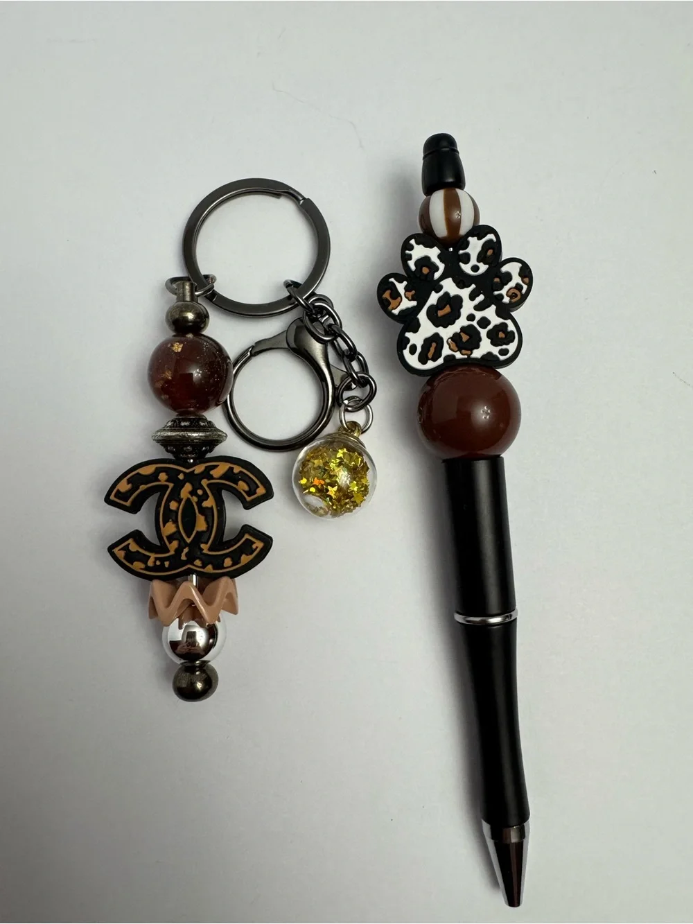 Brown Leopard Accent Pen and Keychain Set